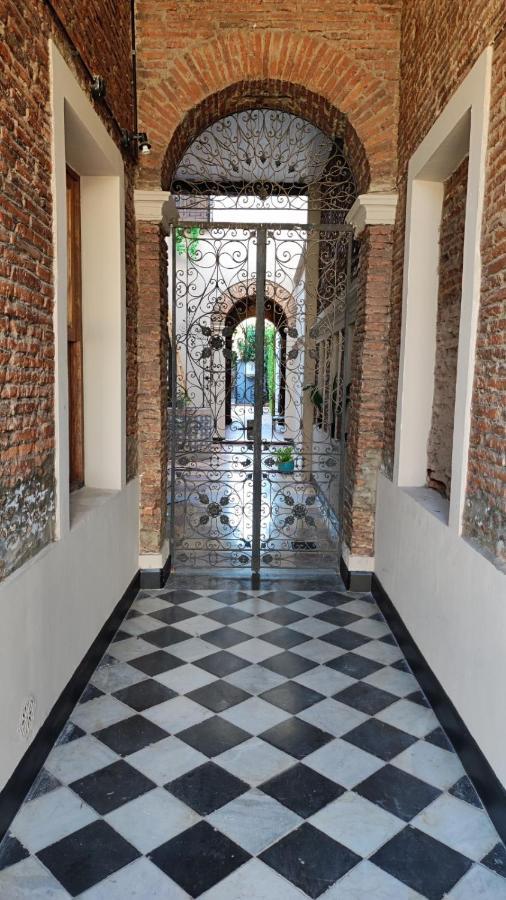 La Botica De 1852 Hotel Chascomús Kültér fotó